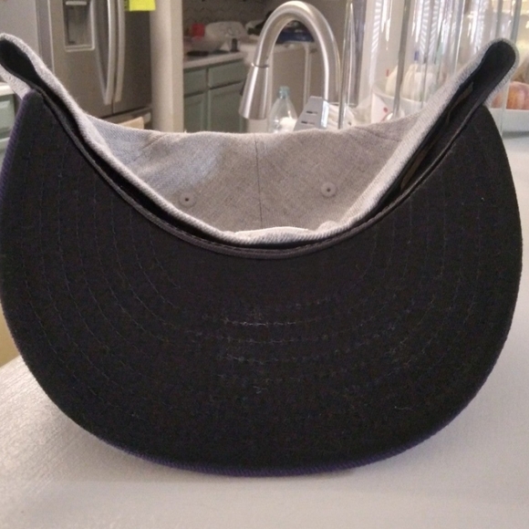 Buffalo Bisons Stand Up To Cancer MiLB Fitted Hat - Picture 4 of 4